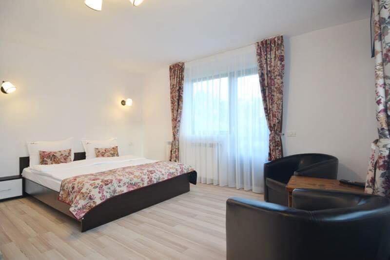 Hotel Vila Mogan Moieciu de Jos Esterno foto