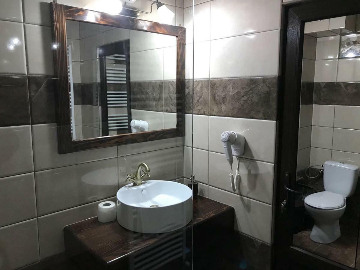 Hotel Vila Mogan Moieciu de Jos Esterno foto